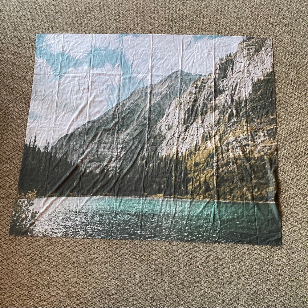 ‼️Mountain and Lake Tapestry‼️